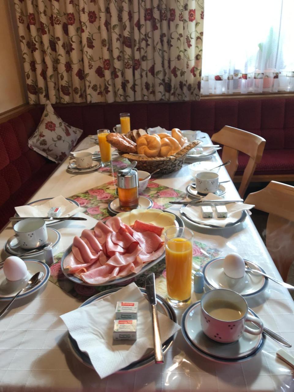 Haus Katharina Hotel Wagrain Bagian luar foto