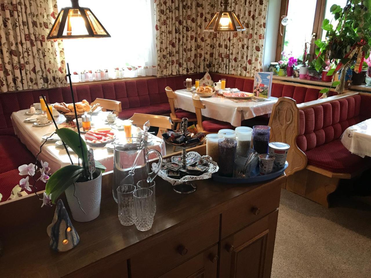 Haus Katharina Hotel Wagrain Bagian luar foto